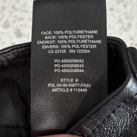 Aritzia Bridger Cargo Pant faux leather - Picture 8 of 8